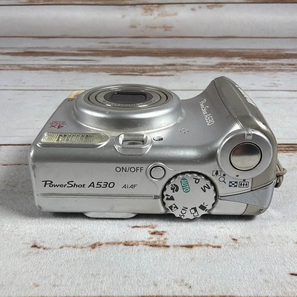 Canon PowerShot A530 5MP Camera Not Working Latch Broken